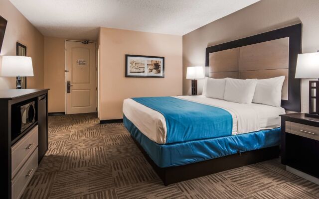 Regency inn and Suites