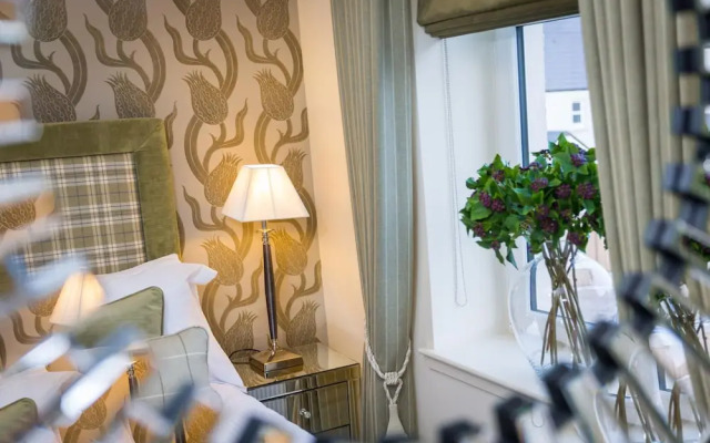 Elegant Home in Aberdeen