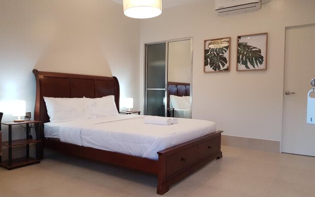 Harman Suites Moalboal