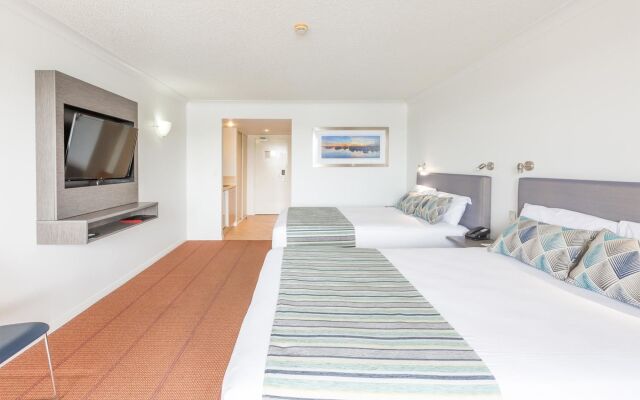 Ramada Hotel Hope Harbour