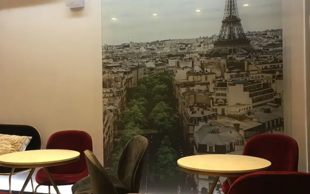 Hwanshan Taiwanese Historical Apart