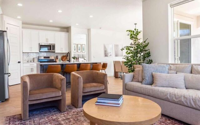 Palms Away By Redawning