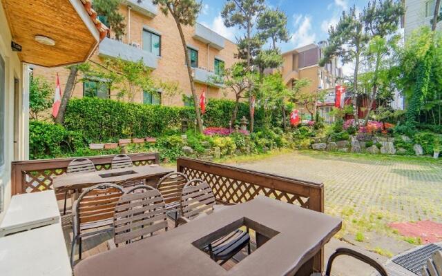 Daecheon Swiss Chalet Pension