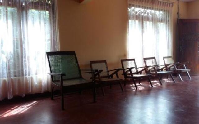 Pinnawala home stay