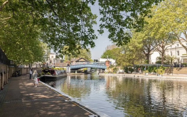 Porchester Square VI by Onefinestay