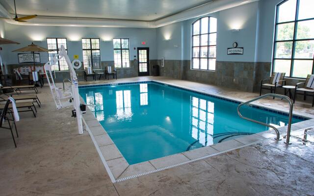 Staybridge Suites Lexington by IHG