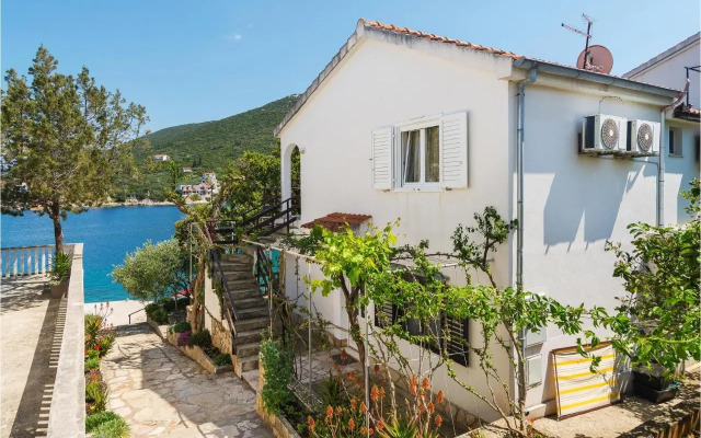 Holiday home Zastrazisce 13