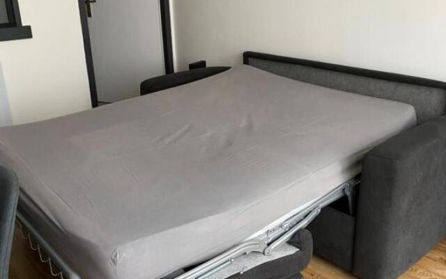 Joli T2 dans une maison de village