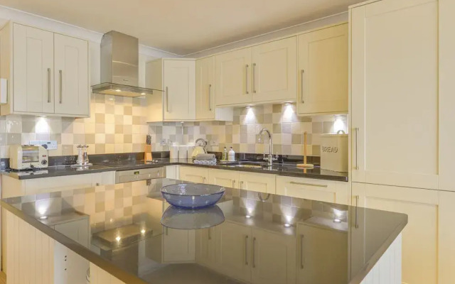 12 Burgh Island Causeway