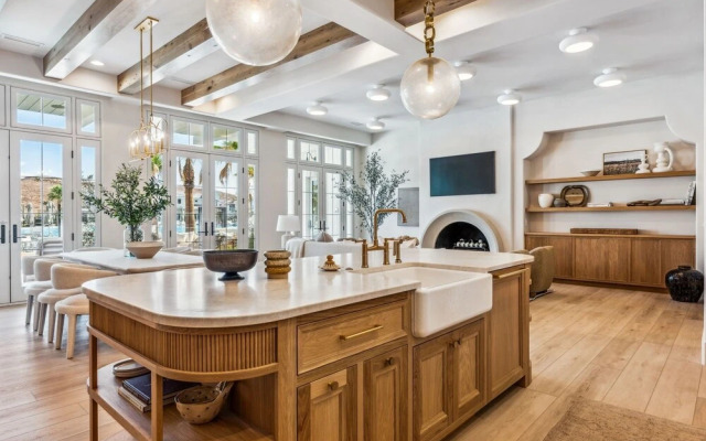 Rosemary 7 Bedroom Home