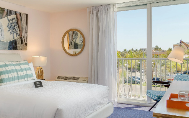 Plunge Beach Resort