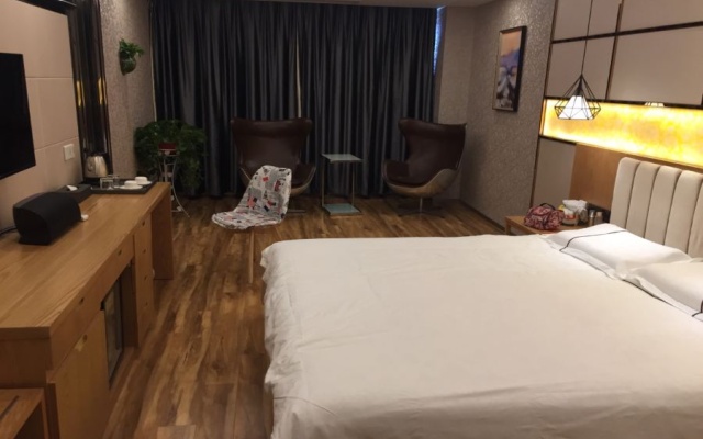 Chengzi Crystal Hotel Tongling Rt-Mart – Guest Rooms – Tongling