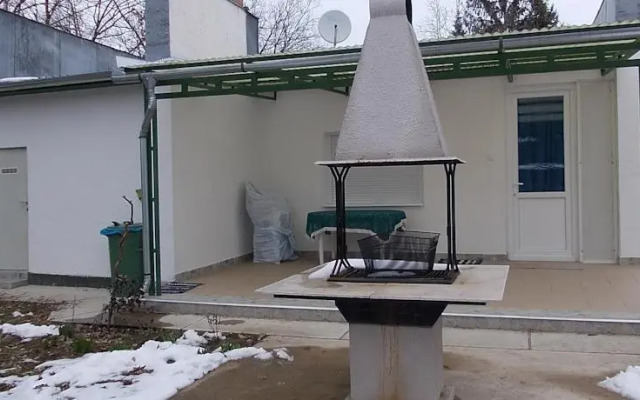 Puszta Apartman B