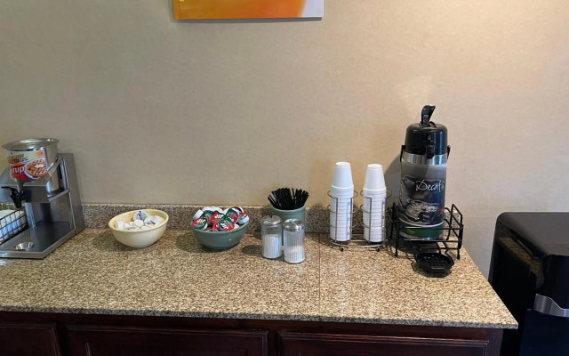 Americas Best Value Inn Pharr