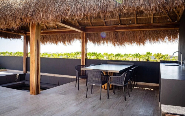 Studio Apt, Great Location, Amazing Rooftop Pool