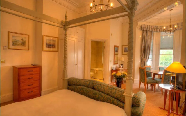 the waterloo hotel