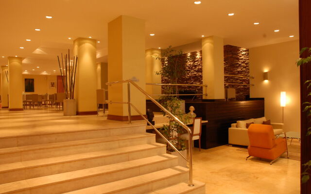 Gran Hotel Dora