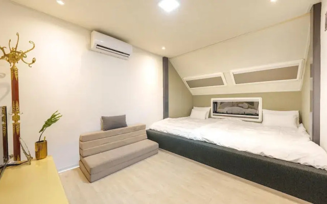 Gapyeong Bd7s Glamping&caravan