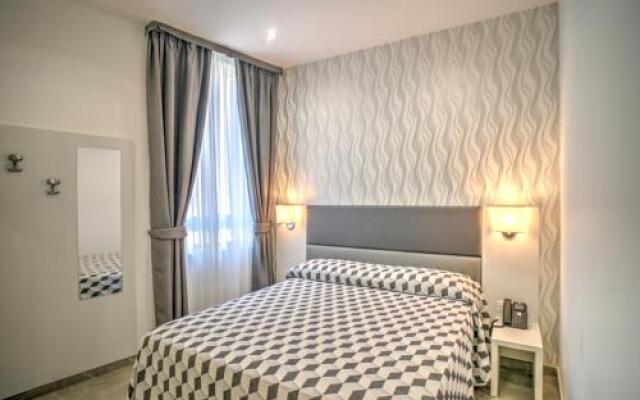 Hotel Porto Di Roma