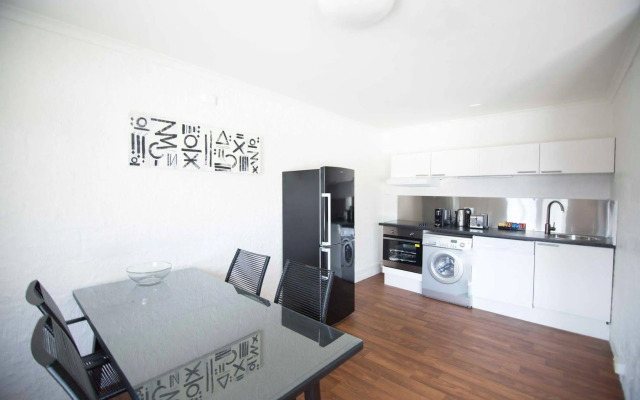 Siesta Central Apartments