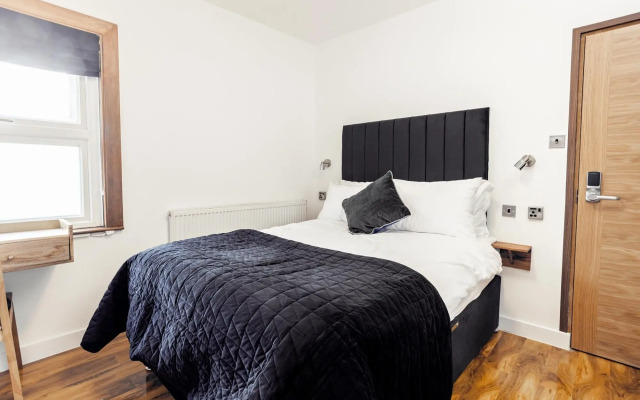 Cambridge House Hotel