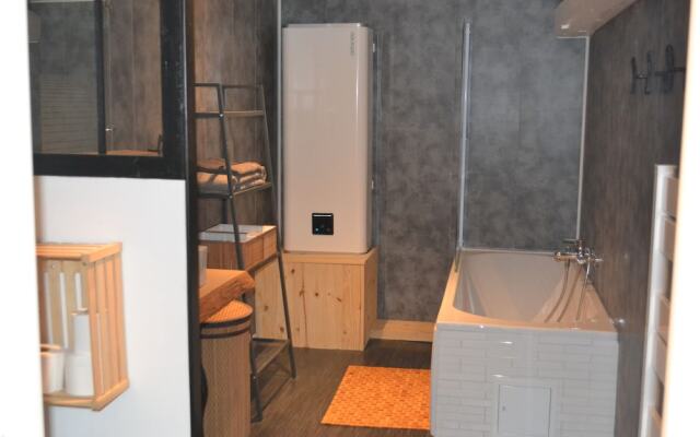 A la fontaine fleurie