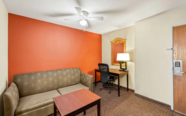 Super 8 by Wyndham Marana/Tucson Area