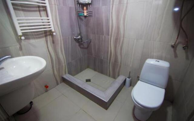 Roza’s Guest House