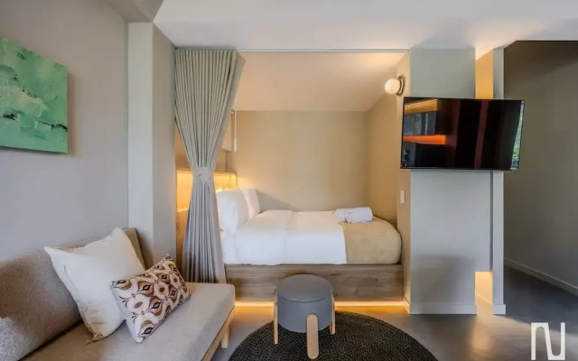 NOK Bright 1BR With Outdoor Terrace