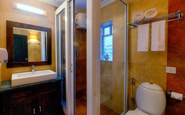 TreeHouse Blue Hotel & Serviced Apartments