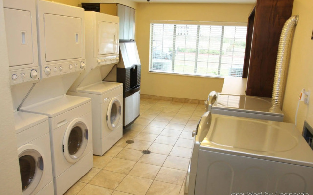 Staybridge Suites McAllen by IHG