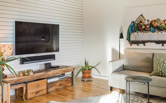 Nice Home in Trångsund With 4 Bedrooms and Wifi