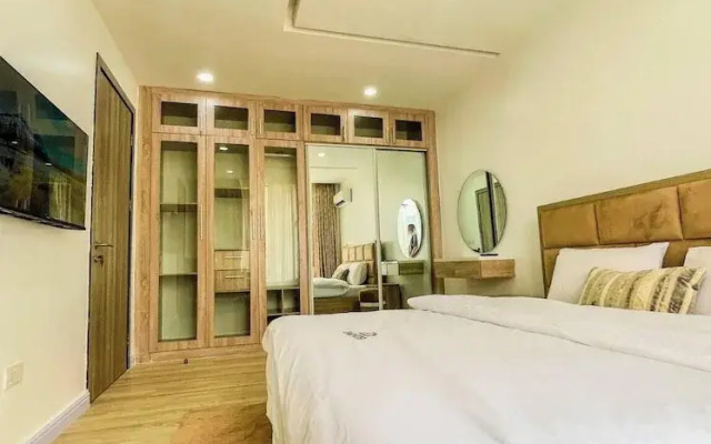 Luxurious 2-bedroom Apartment in Lagos With City View