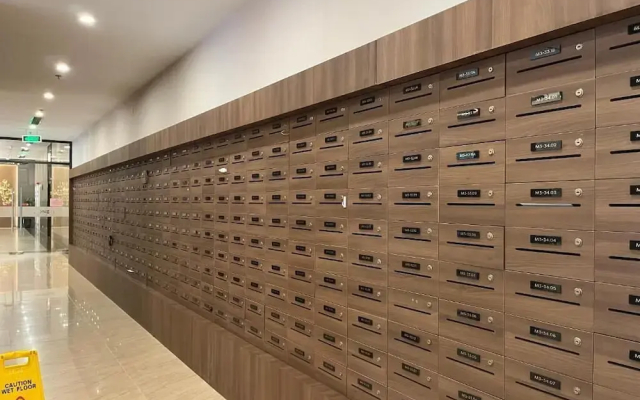 Metropolis Apartment