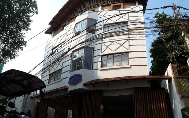 You Khin House