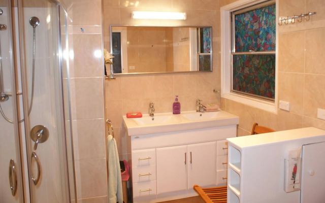 AAA Granary Accommodation