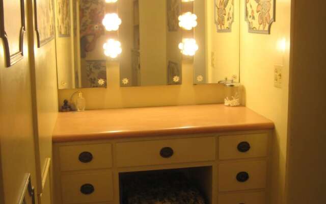 The Gambier House Bed and Breakfast
