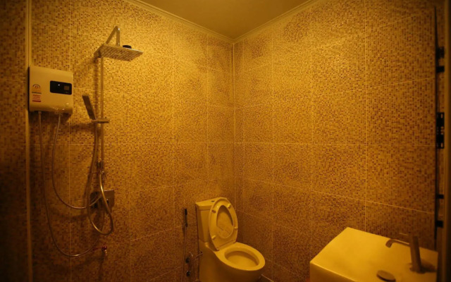 Baan Guesthouse Chiang Mai Gate