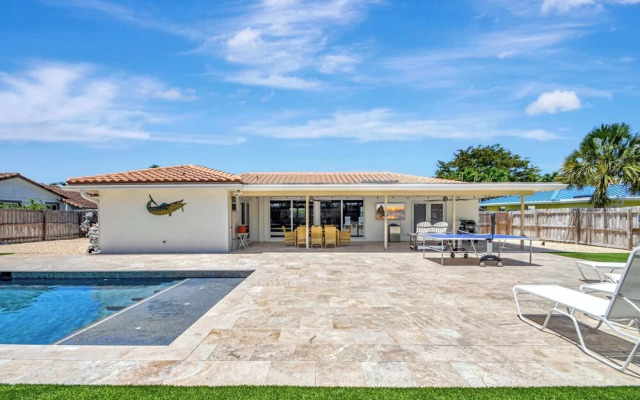 Dolphin Villa Private Pool!