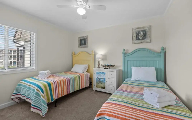 Summer School 2 Bedroom Condo by RedAwning