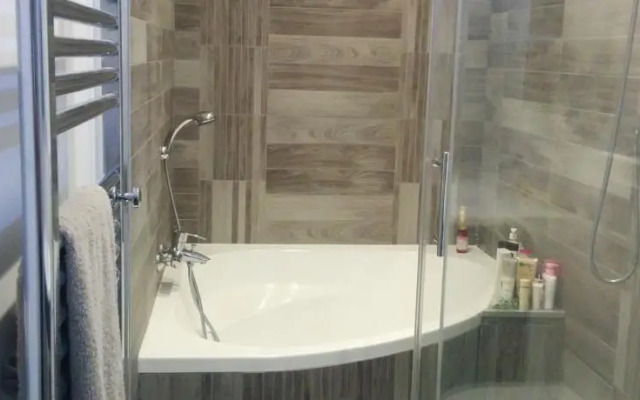 Happyfew - Le Garibaldi