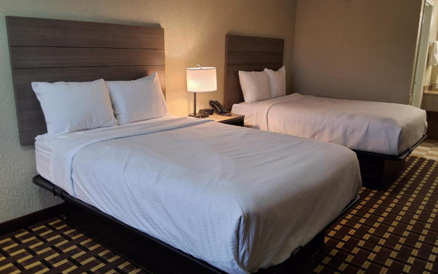 Travelodge by Wyndham Thomasville AL