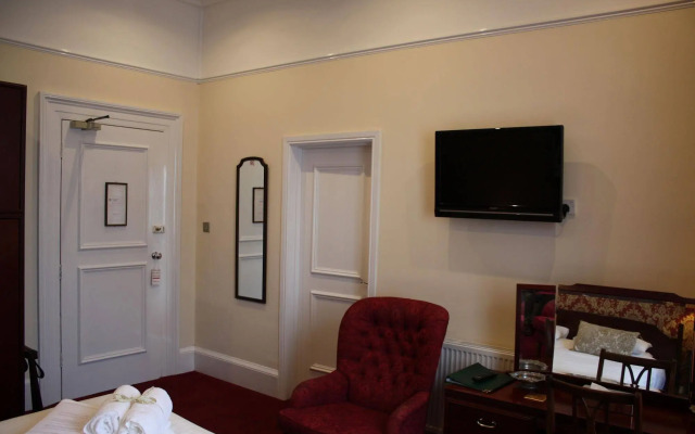 The Marstan Hotel