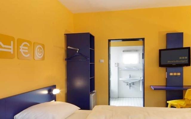 Bed'nBudget Expo-Hostel Rooms