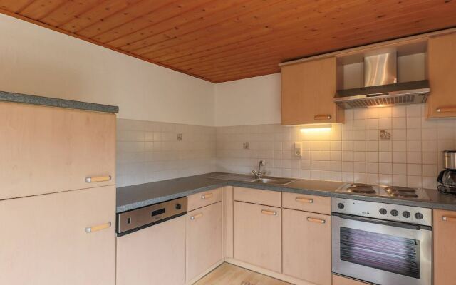 Cozy Holiday Home in Piesendorf near Ski Area