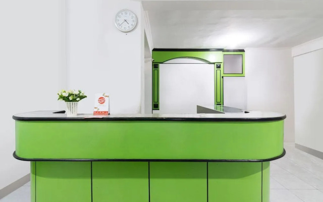 OYO 1242 Penginapan Rb Syariah