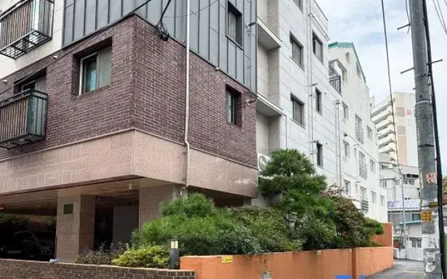 “Hongdae · Mapo | New Building · Free Parking · Elevator