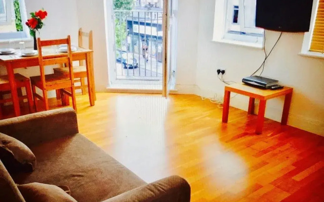 Wilson Grove Apartment - Bermondsey