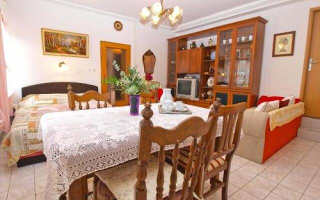 Apartments Vesna 1236