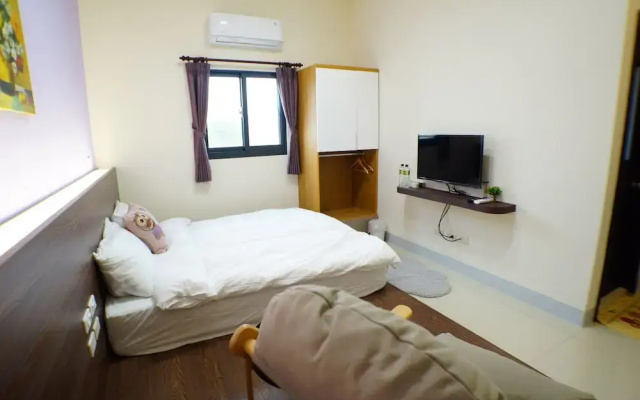 Warm B&B